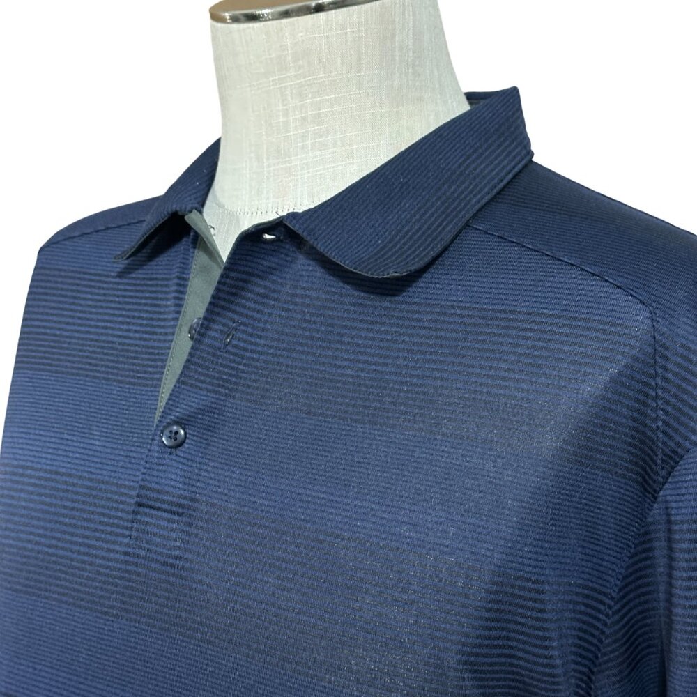 Nike Polo - Size Medium - Blue Short Sleeve Shirt - 100% Polyester
